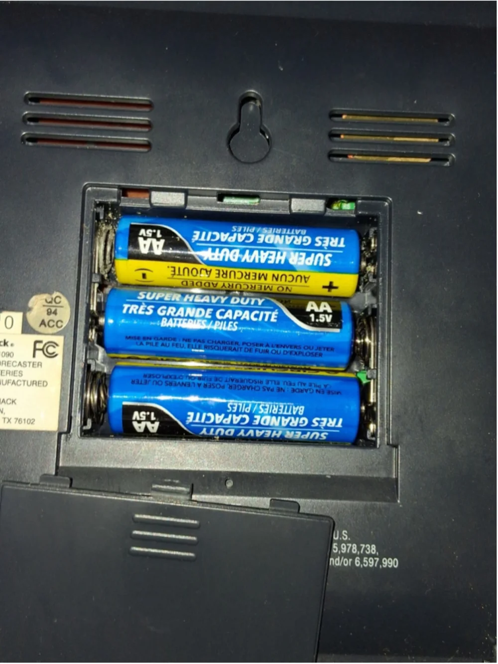 RadioShack conditions displayed